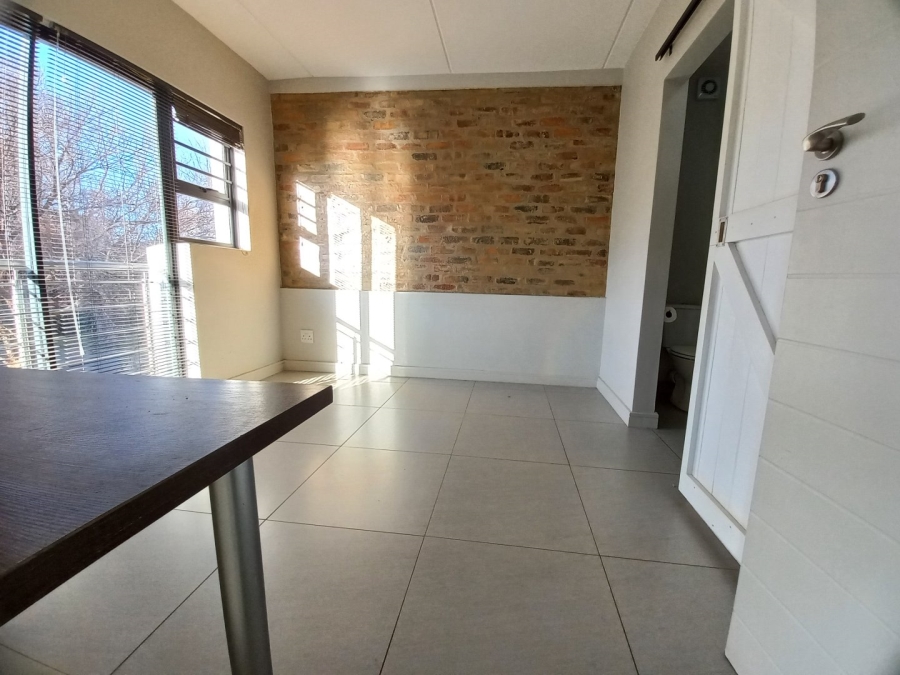 2 Bedroom Property for Sale in Bult South North West